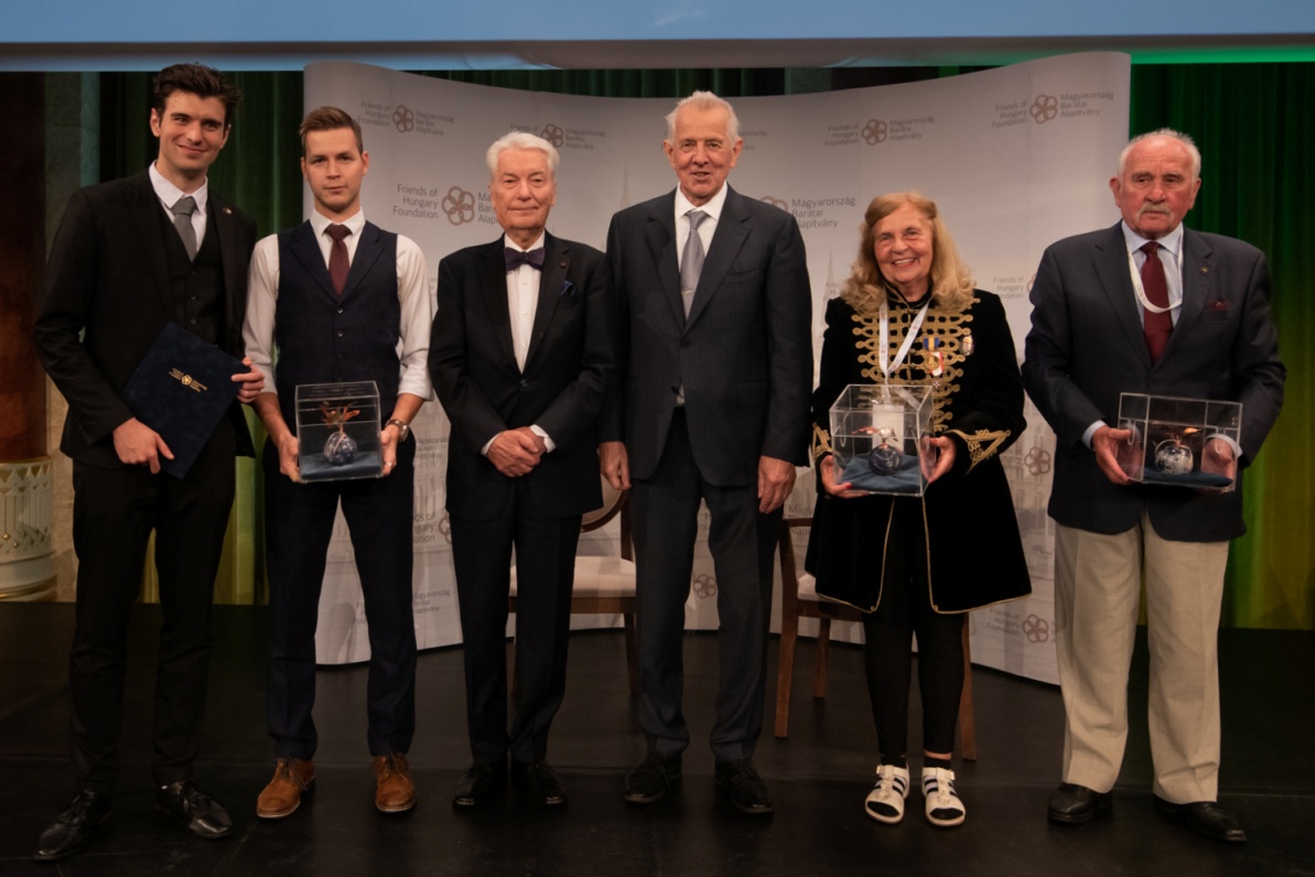 IX. Magyarország Barátai Konferencia