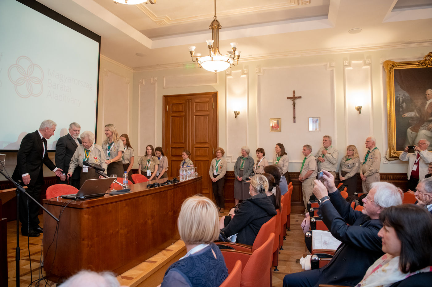 „Mindig Magyarország barátai voltunk, vagyunk és leszünk” – átadták a Magyarország Barátai díjakat